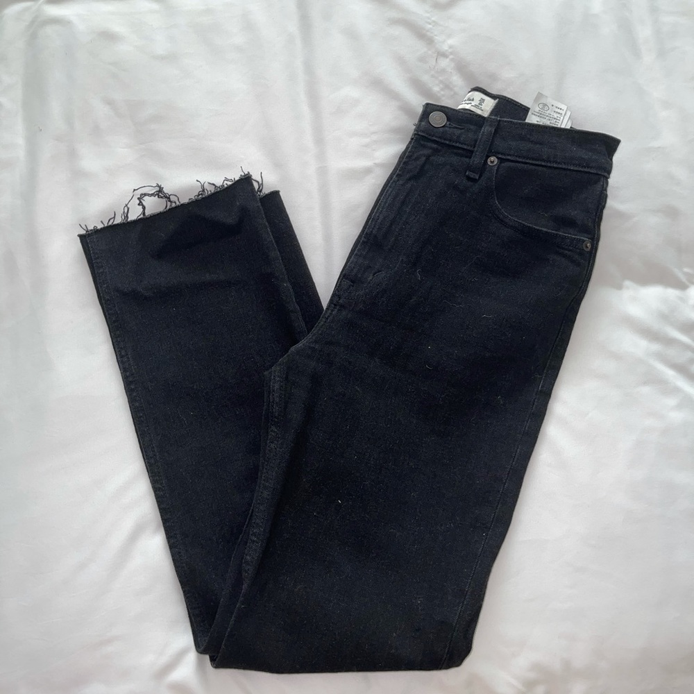 A&F Ultra High Rise Ankle Straight